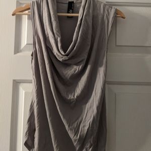 Cowl neck light gray sleeveless shirt
